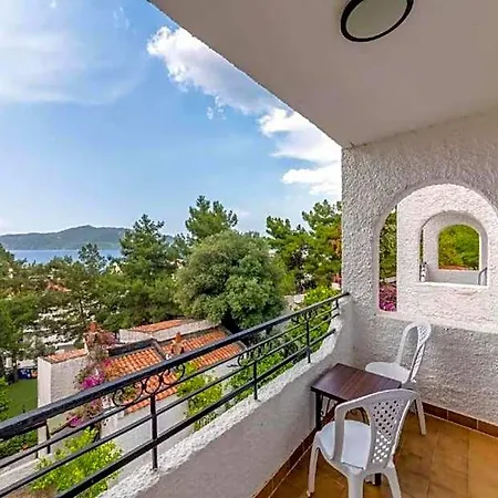 Marmaris All Inclusive Hotel 酒店 3*